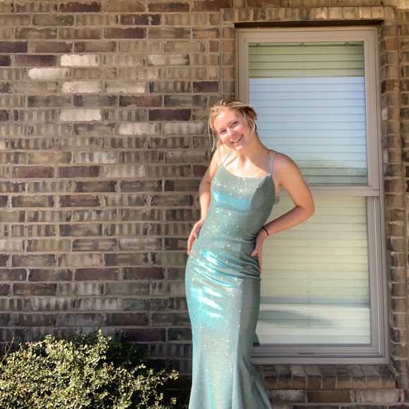 Sherri Hill Prom Dress - Picture 7 of 14